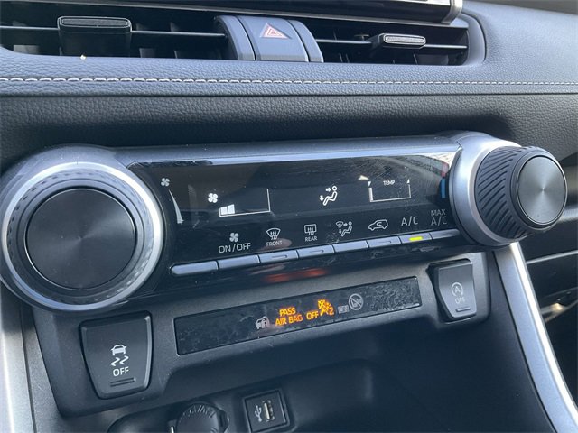 Thumbnail: 2024 Toyota RAV4 - 23