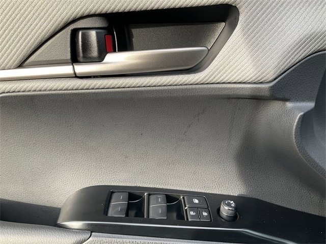 Thumbnail: 2025 Toyota Camry - 14