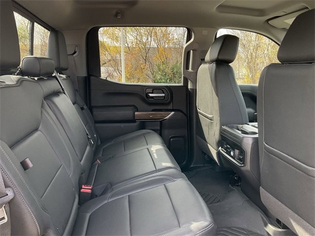 Thumbnail: 2022 Chevrolet Silverado 1500 - 16