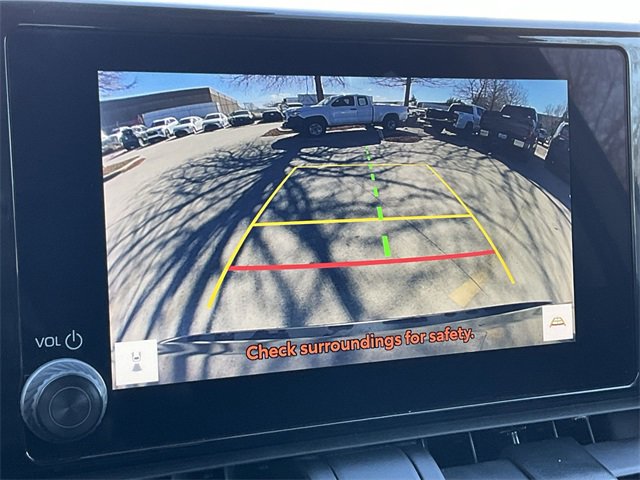 Thumbnail: 2024 Toyota RAV4 - 21