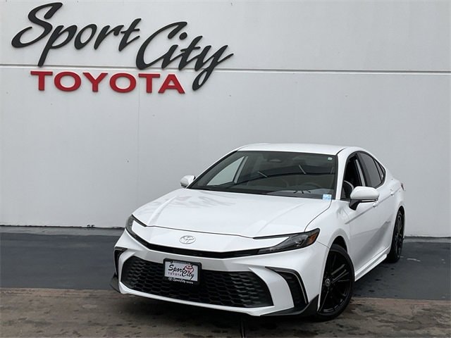 Thumbnail: 2025 Toyota Camry - 1