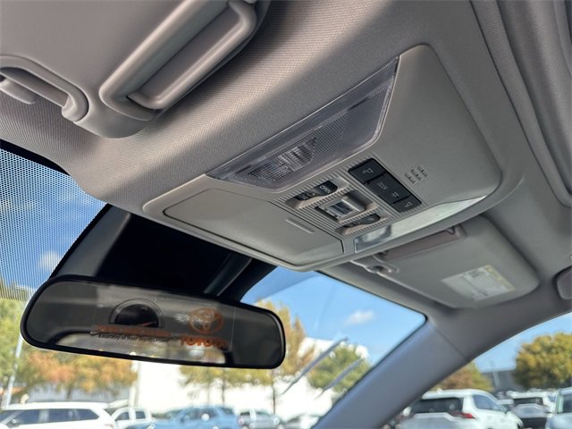 Thumbnail: 2025 Toyota RAV4 - 26