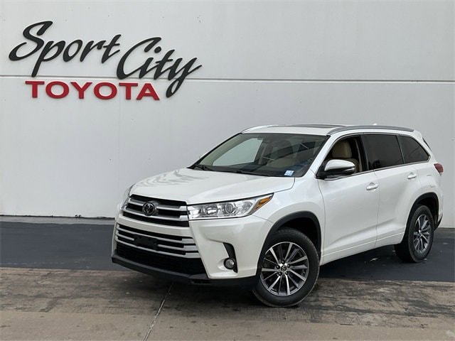 2018 Toyota Highlander XLE -
                  Dallas, TX