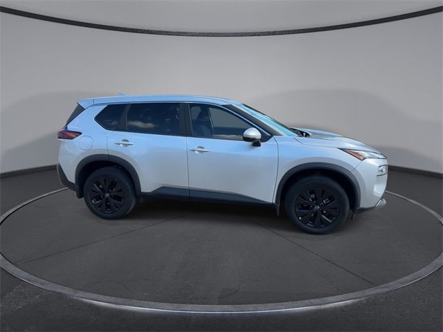 Thumbnail: 2023 Nissan Rogue - 9