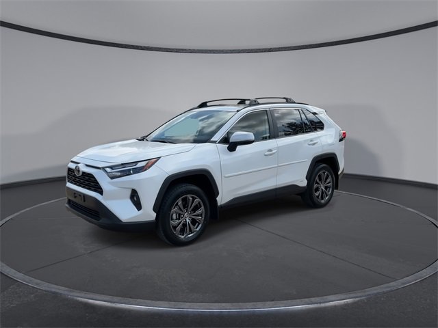 2025 Toyota RAV4 Hybrid XLE Premium photo 3