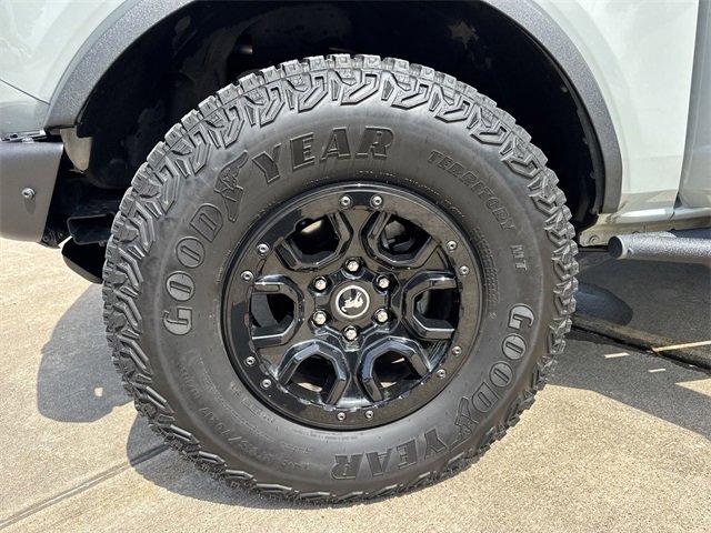 Thumbnail: 2023 Ford Bronco - 12
