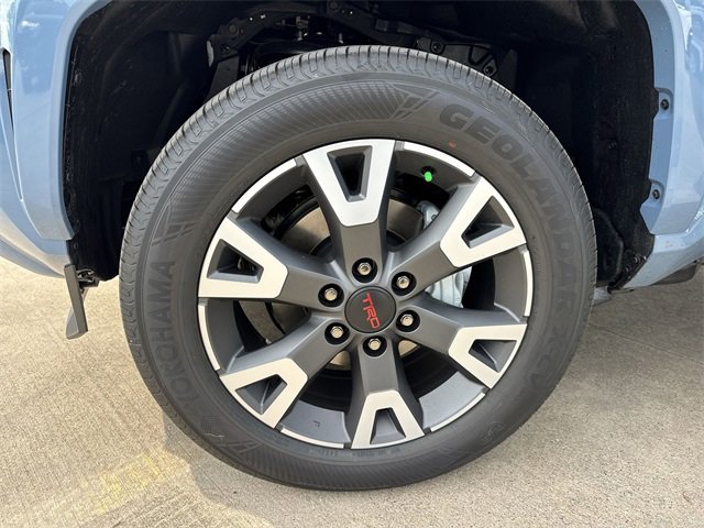 Thumbnail: 2025 Toyota 4Runner - 12