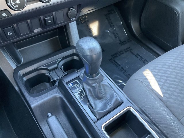 Thumbnail: 2022 Toyota Tacoma - 24