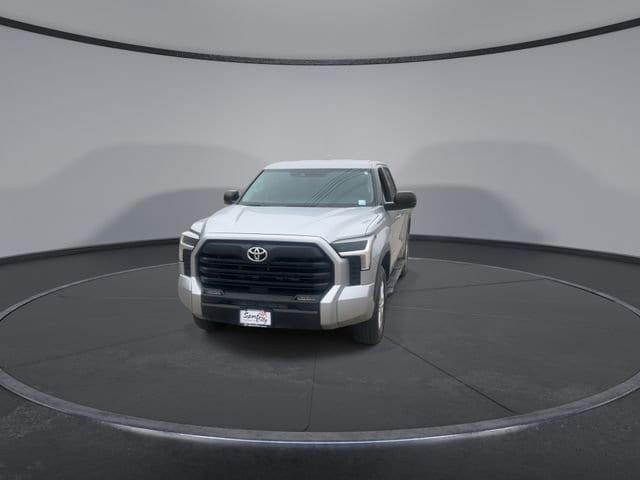 Thumbnail: 2024 Toyota Tundra - 3