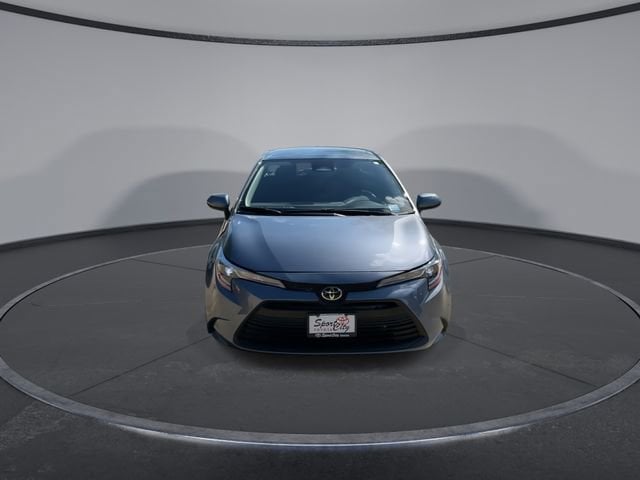 Thumbnail: 2025 Toyota Corolla - 3