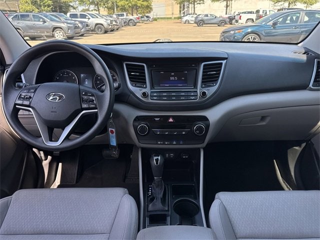 Thumbnail: 2017 Hyundai Tucson - 17