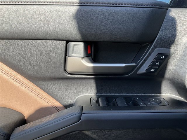 Thumbnail: 2025 Toyota 4Runner - 14