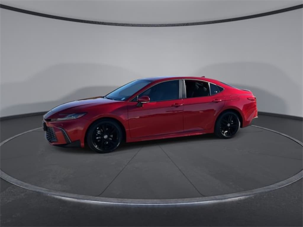Used 2025 Toyota Camry SE Sedan