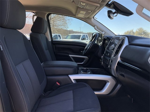 Thumbnail: 2021 Nissan Titan - 17