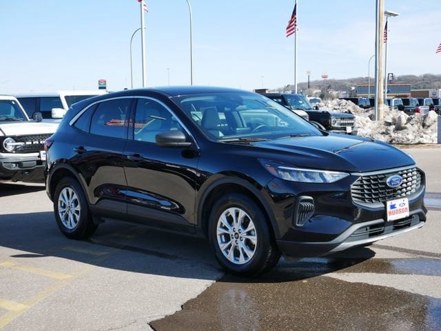 Thumbnail: 2023 Ford Escape - 19