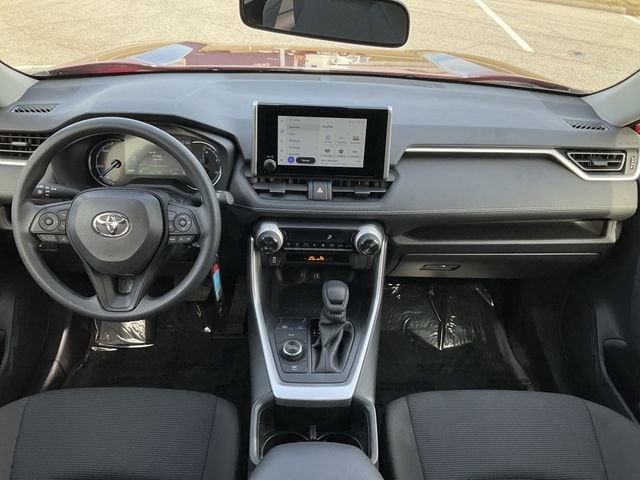 Thumbnail: 2025 Toyota RAV4 - 18