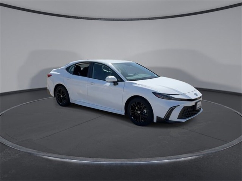Used 2025 Toyota Camry SE Sedan