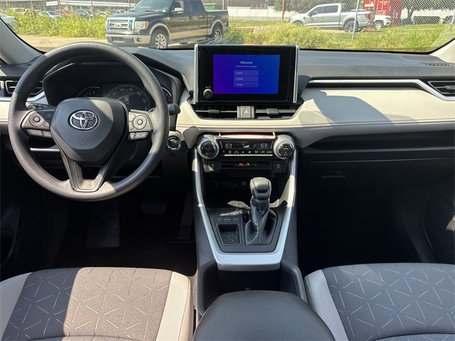 Thumbnail: 2025 Toyota RAV4 - 18