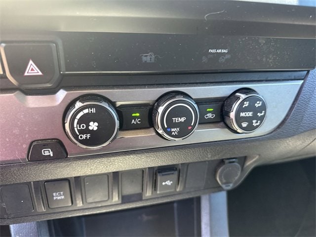 Thumbnail: 2021 Toyota Tacoma - 21