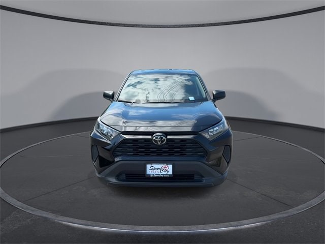 Thumbnail: 2022 Toyota RAV4 - 3