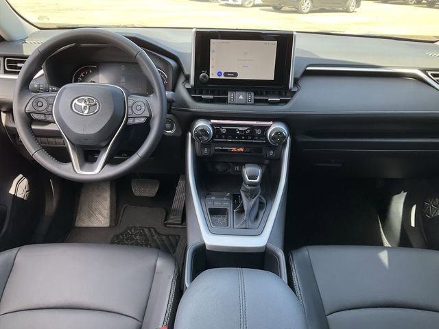 Thumbnail: 2025 Toyota RAV4 - 20