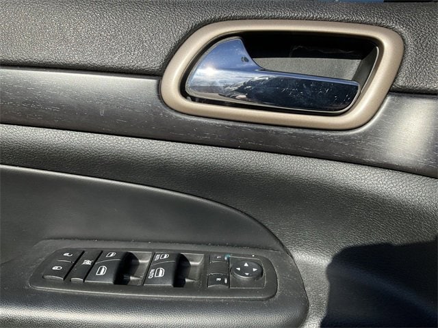 Thumbnail: 2014 Jeep Grand Cherokee - 12