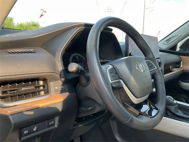 Thumbnail: 2024 Toyota Grand Highlander - 10