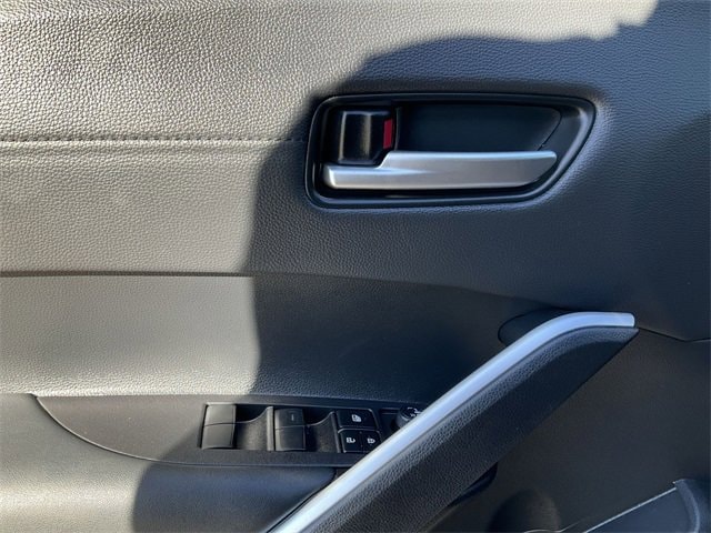 Thumbnail: 2025 Toyota Corolla Cross - 14