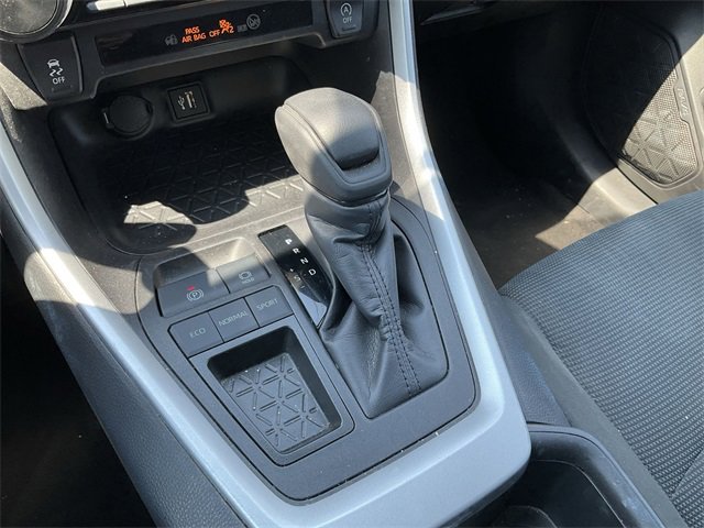 Thumbnail: 2024 Toyota RAV4 - 16