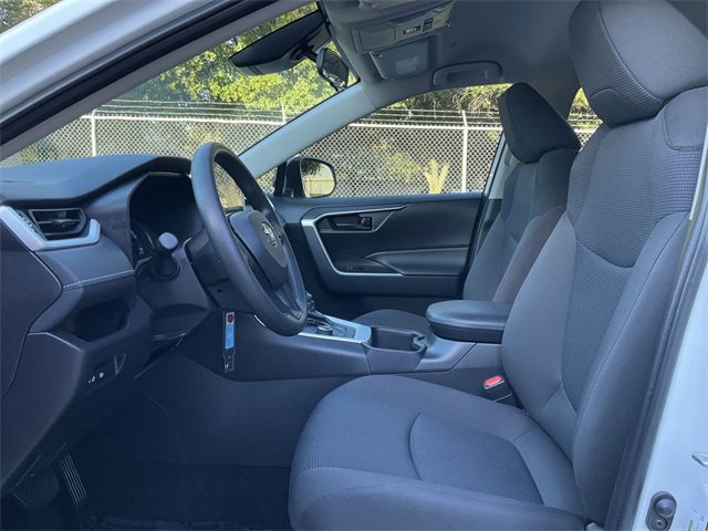 Thumbnail: 2025 Toyota RAV4 - 13