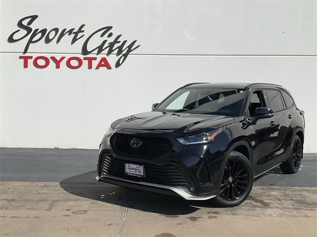 Thumbnail: 2024 Toyota Highlander - 1