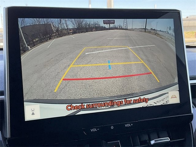 Thumbnail: 2026 Toyota Corolla Cross - 22