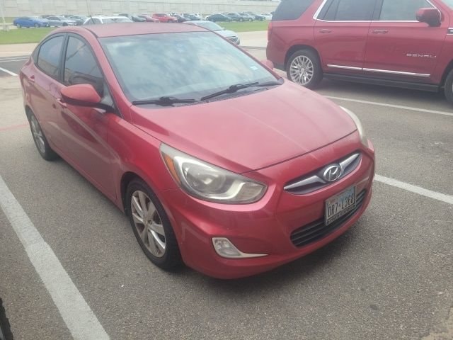 Thumbnail: 2012 Hyundai Accent - 4