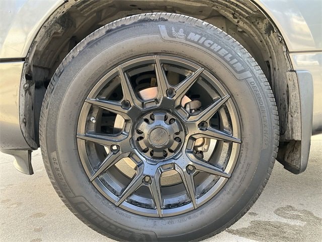 Thumbnail: 2021 Nissan Titan - 12