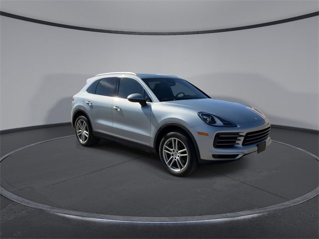 Thumbnail: 2020 Porsche Cayenne - 2