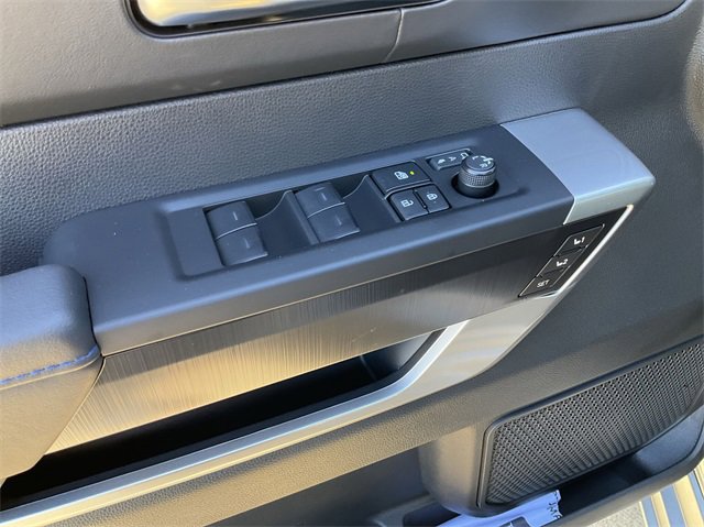 Thumbnail: 2025 Toyota Tundra - 14