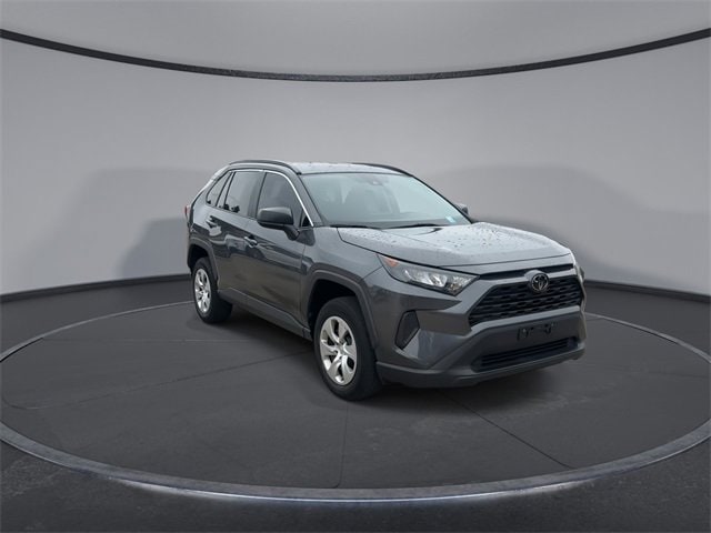 2020 Toyota RAV4 LE 2