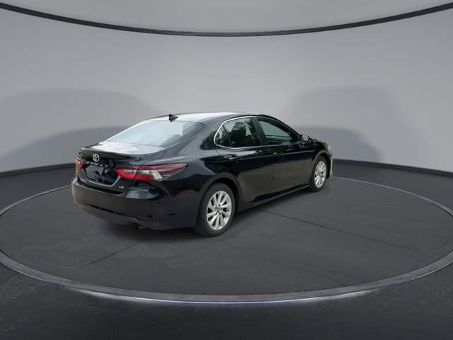 Thumbnail: 2023 Toyota Camry - 8