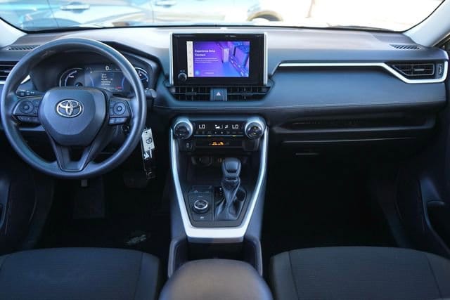 Thumbnail: 2024 Toyota RAV4 - 10