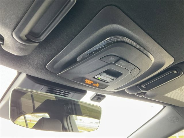 Thumbnail: 2023 Toyota Corolla - 25