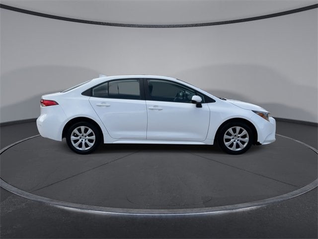 Thumbnail: 2024 Toyota Corolla - 9