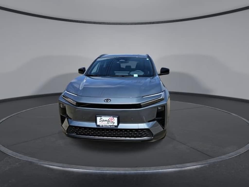 New 2026 Toyota C-HR SE SUV