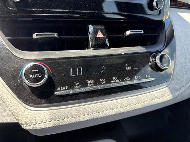 2020 Toyota Corolla SE 21