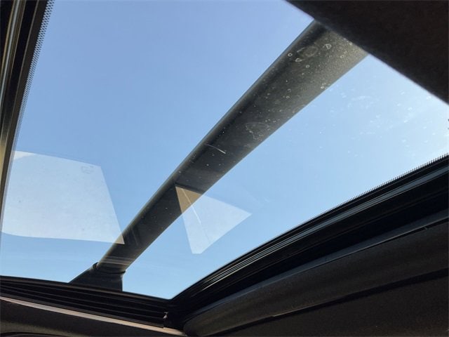 Thumbnail: 2025 Toyota Corolla Cross - 15