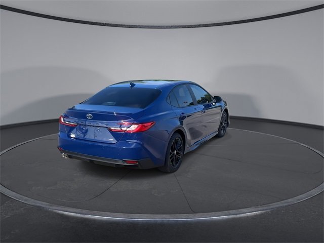 2025 Toyota Camry SE 8