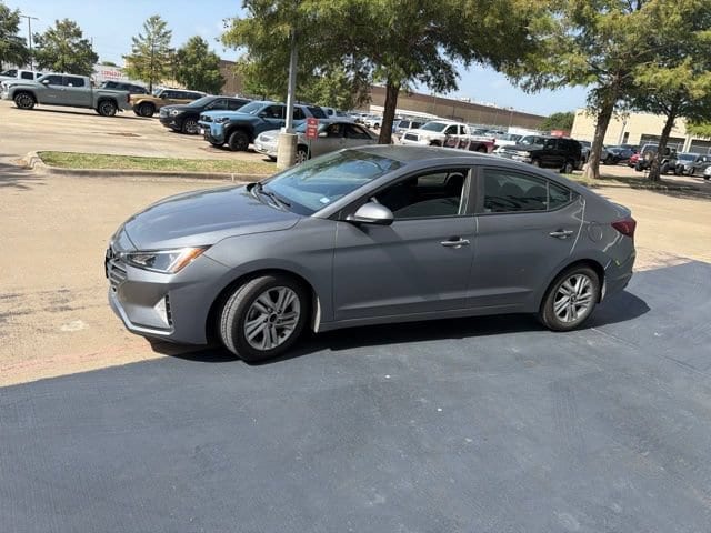 Thumbnail: 2019 Hyundai Elantra - 2