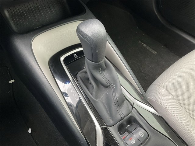 2020 Toyota Corolla LE 23