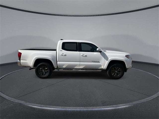 Thumbnail: 2020 Toyota Tacoma - 9