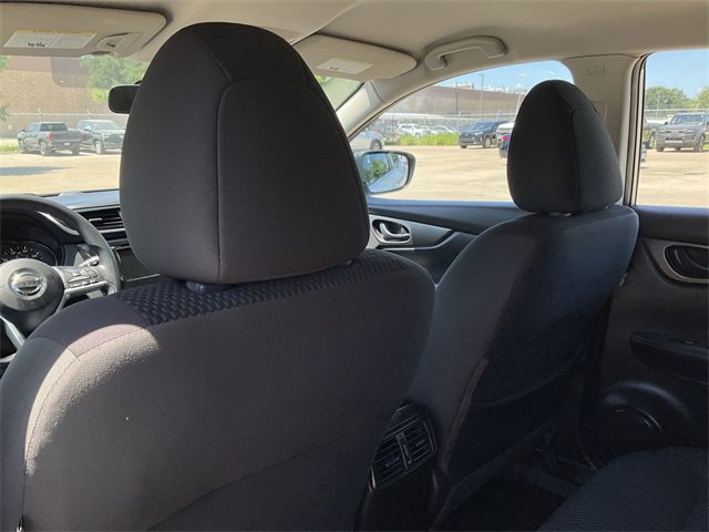 Thumbnail: 2019 Nissan Rogue Sport - 15