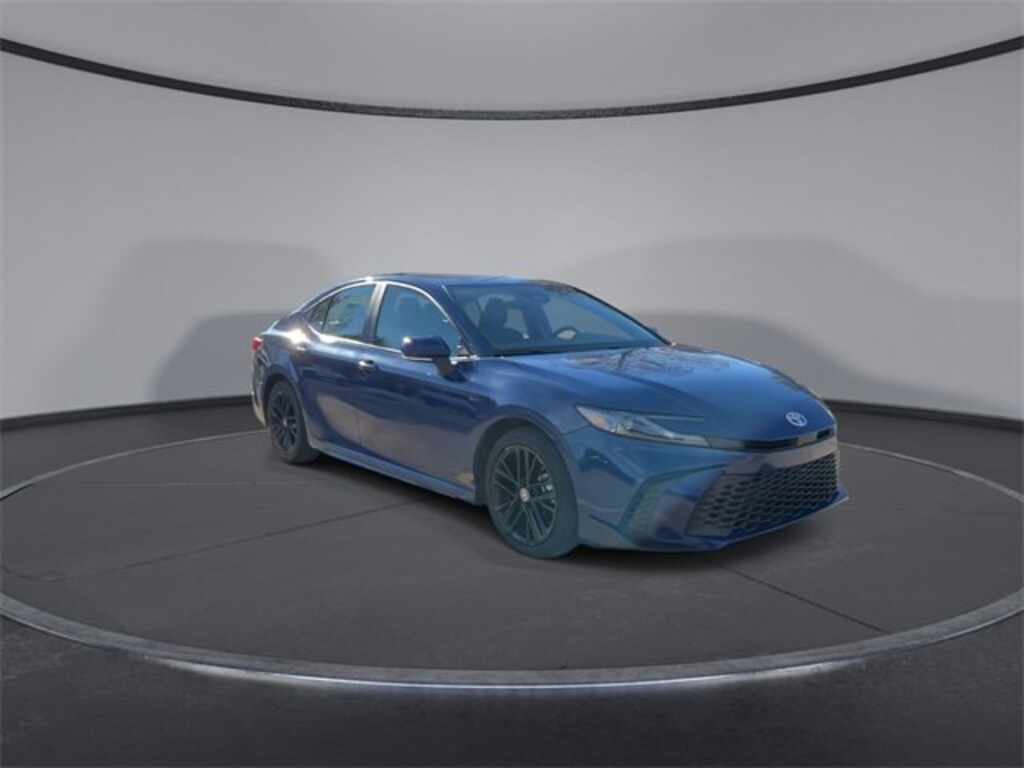 Used 2025 Toyota Camry SE Sedan